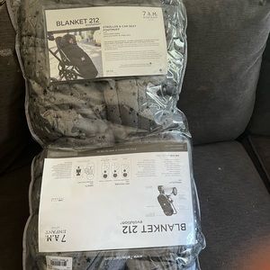 7amEnfant stroller blanket. Retails $205. Used only twice
